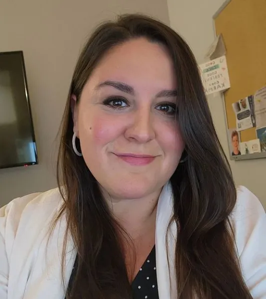 Ana Casado headshot.