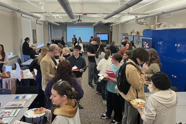 Students attending the alumni panel and internship fair